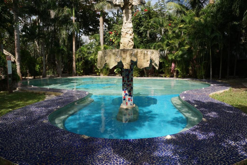 Piscina a Hotel Doralba Inn Chichen o a prop
