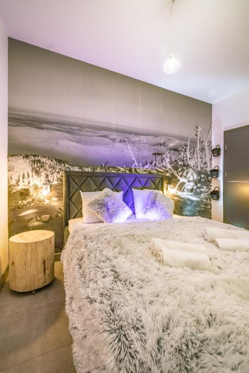 Posteľ alebo postele v izbe v ubytovaní Apartamenty Pod Gondola Świeradów