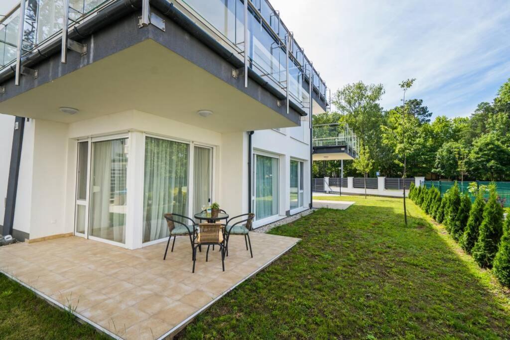 Vonkajšia záhrada v ubytovaní Gemini Apartments II