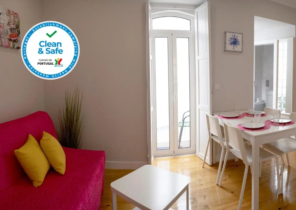 Funky Two Bedroom Saldanha, Amadora, Portugal