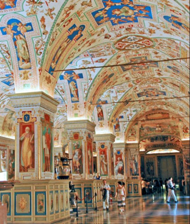 My Bed Vatican Museum - 17