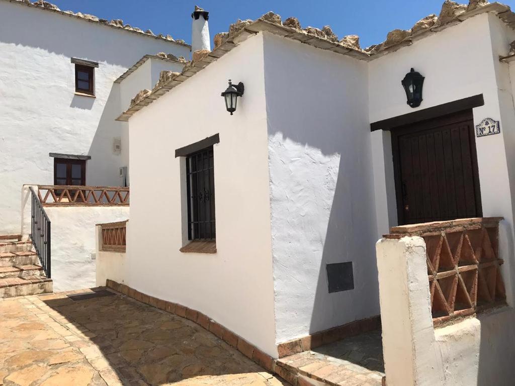 Casa Rural en la Alpujarra THE WOOD HOUSE, Golco, Spain ...