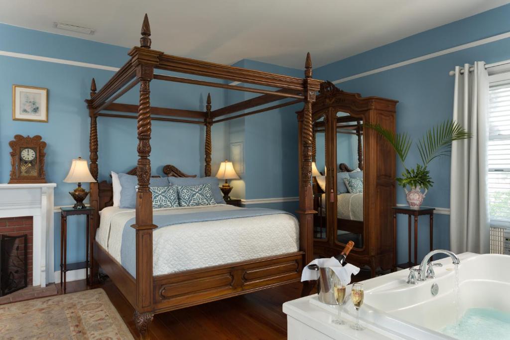 Bayfront Marin House - Deluxe Suite с видом на море