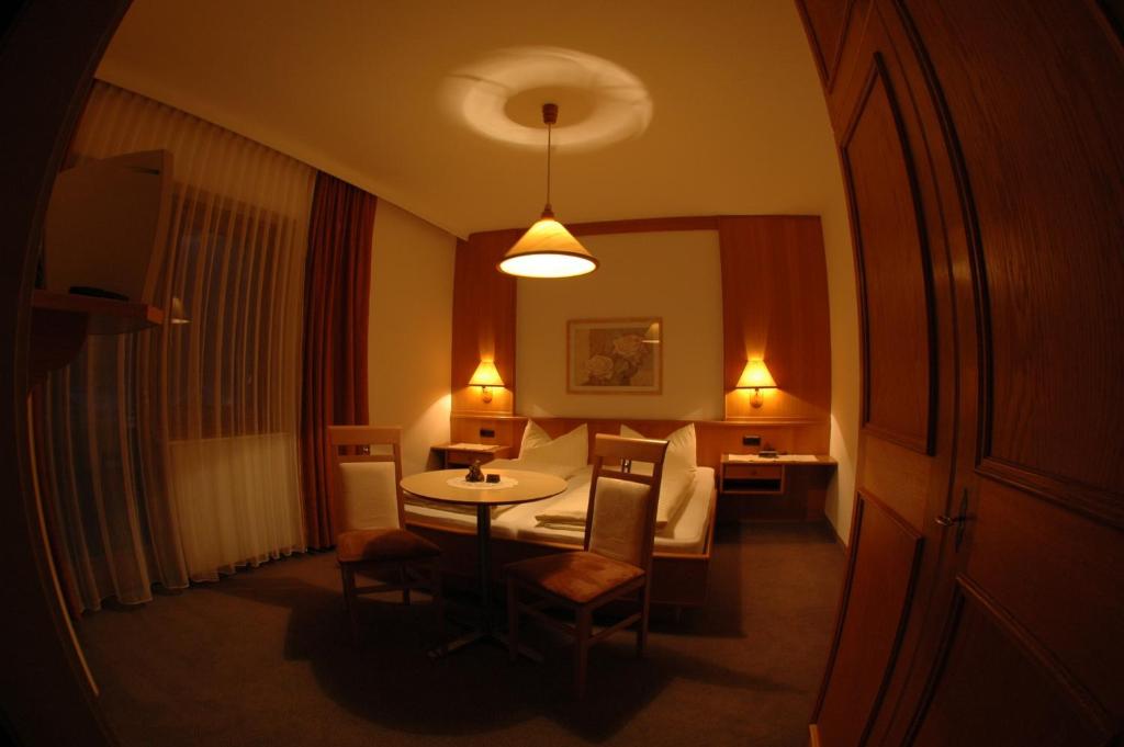 Hotel Garni Jennewein - 15