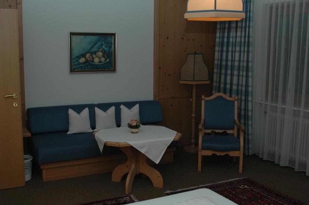 Hotel Garni Jennewein - 4