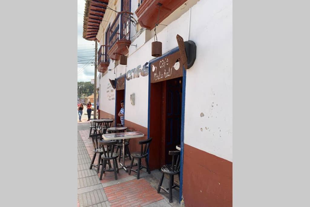 Restaurace v ubytování Bellísimo chalet en Zona Colonial (301)