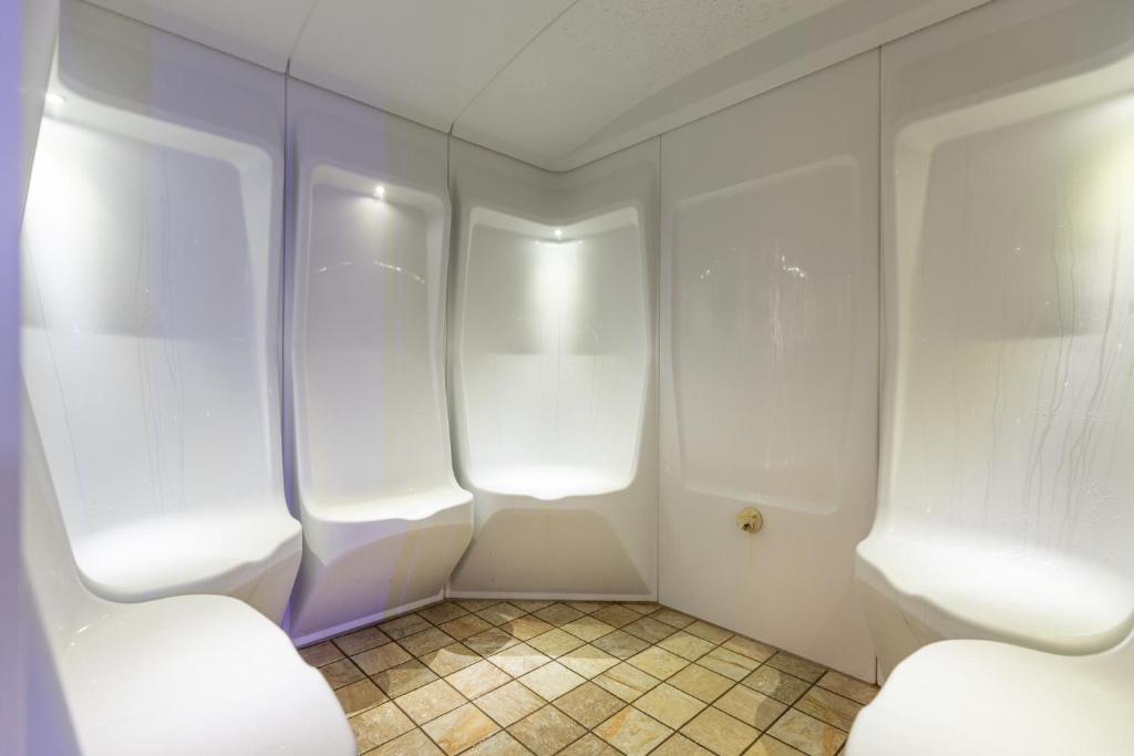 Koupelna v ubytování Active & Wellness Hotel Subterra