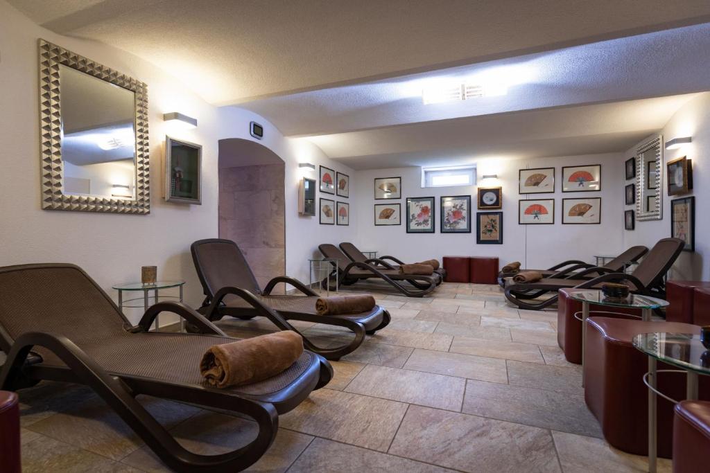Posezení v ubytování Active & Wellness Hotel Subterra