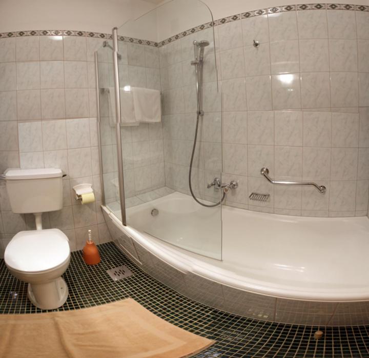 Hotel Garni Jennewein - 2