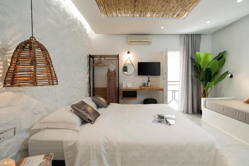 TERRA FOS NAXOS STUDIOS - 19