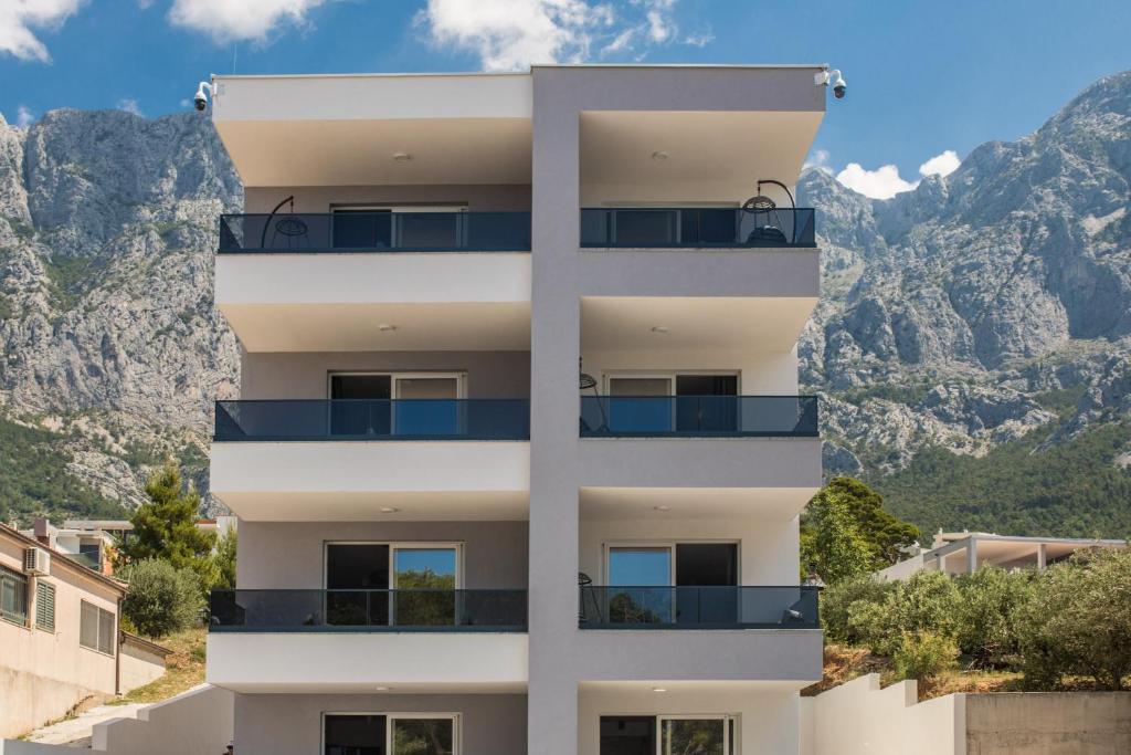 Výhľad na hory alebo výhľad na hory priamo z apartmánu