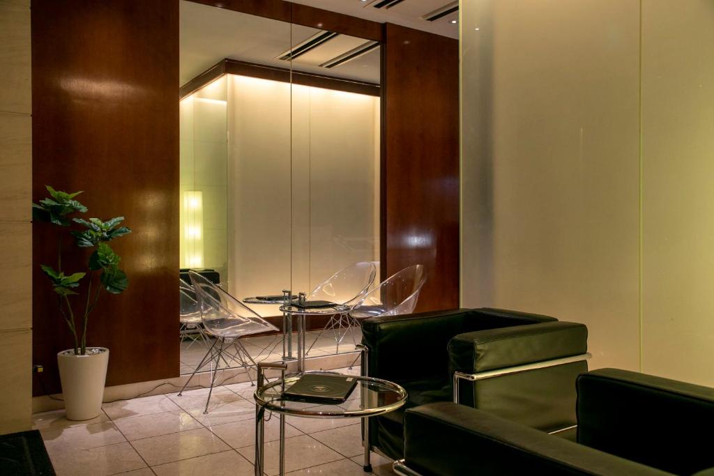 HOTEL APERTO (Adult Only)的休息区