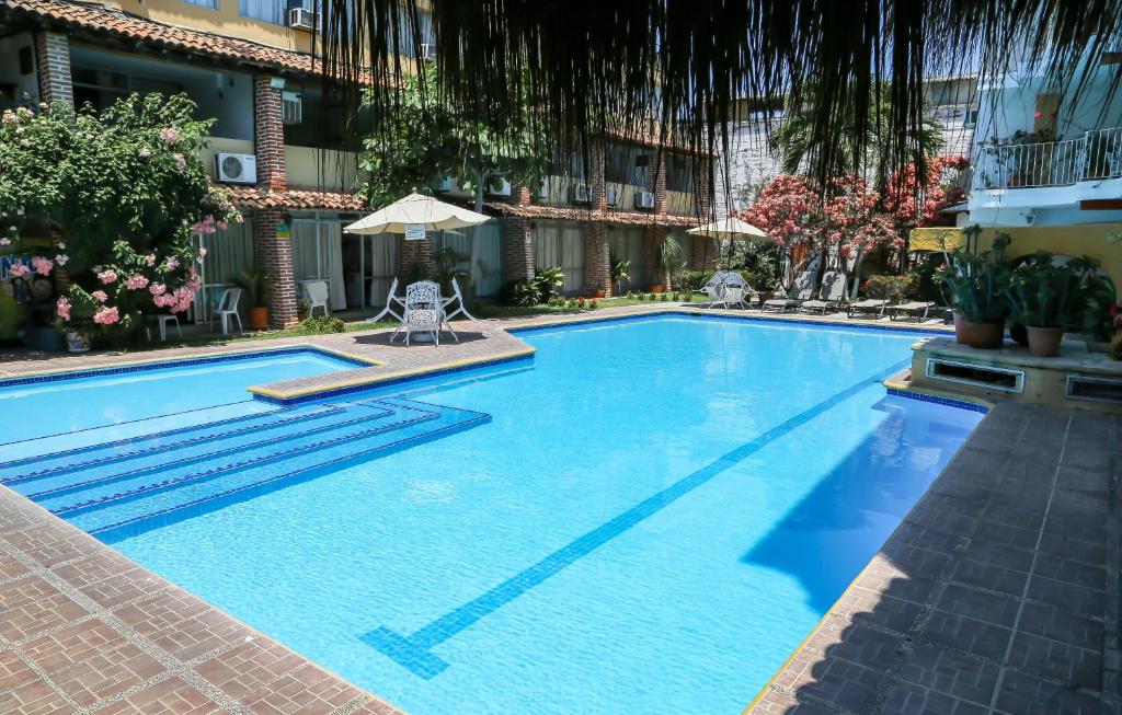 Bazén v ubytování Vallartasol Hotel nebo v jeho okolí