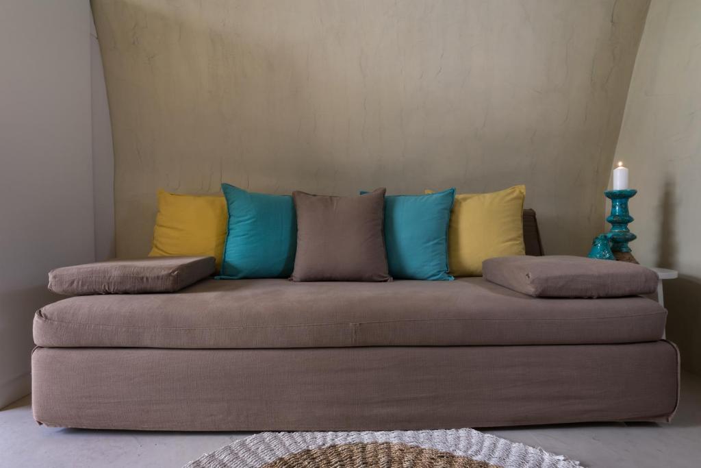 Mythical Blue Luxury Suites - 9