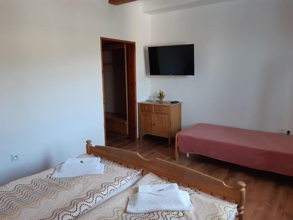 Postel nebo postele na pokoji v ubytování Penzión Šefčík