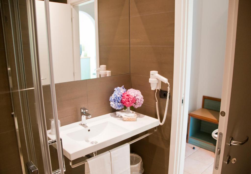 Koupelna v ubytování Hotel Europa