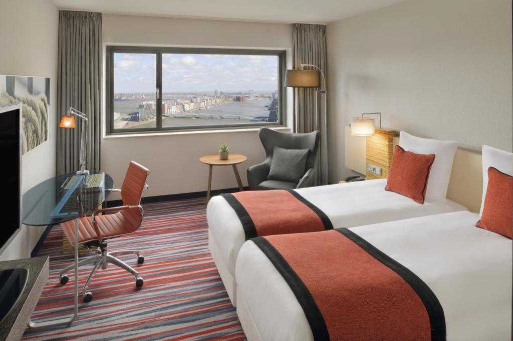 Mövenpick Hotel Amsterdam City Centre - Classic Twin Room