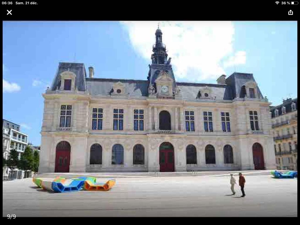 13 boulvard Solférino T2 agréable pour deux pers - Appartement D'une Chambre