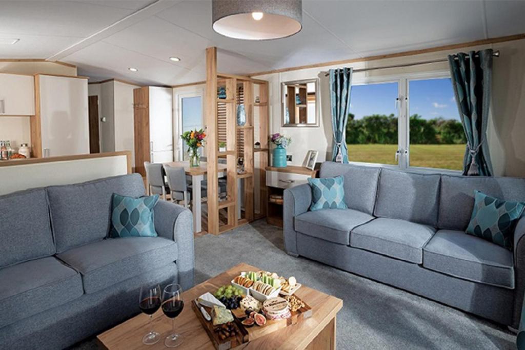 Bude Holiday Resort - 4 Literas De Caravana De Lujo Gratis