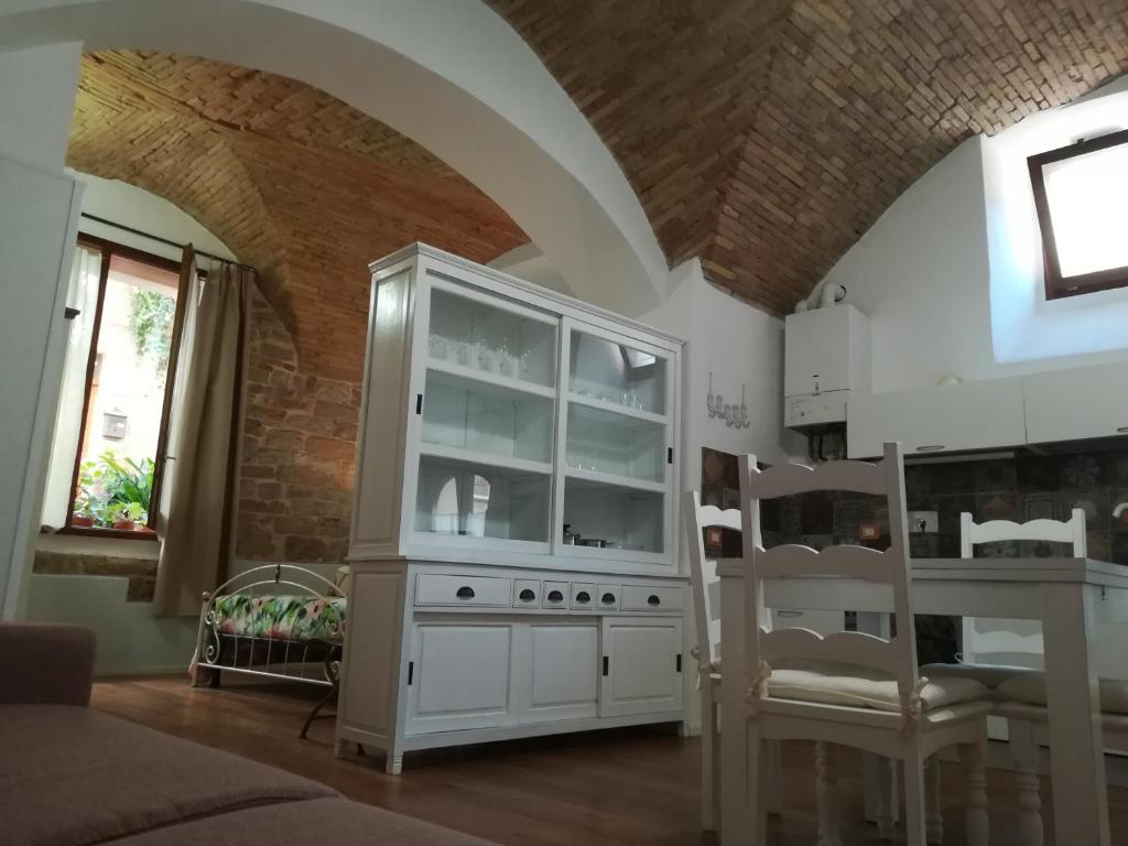 Kuchyňa alebo kuchynka v ubytovaní Borgo San Sisto Apartment