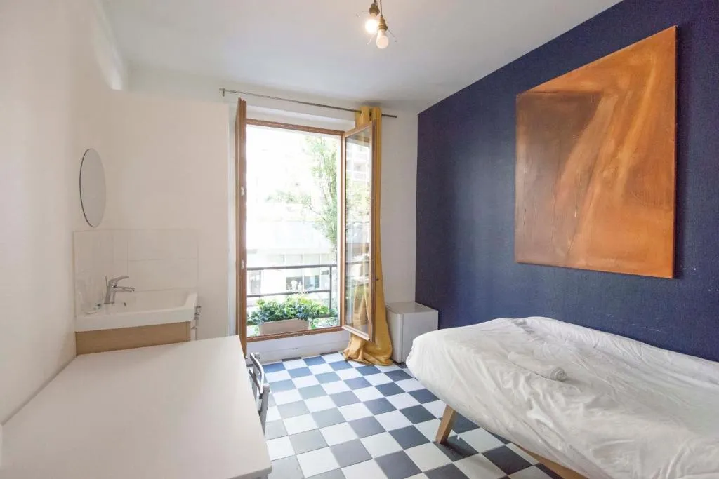 Studio design proche de MONTMARTRE, Paris, France
