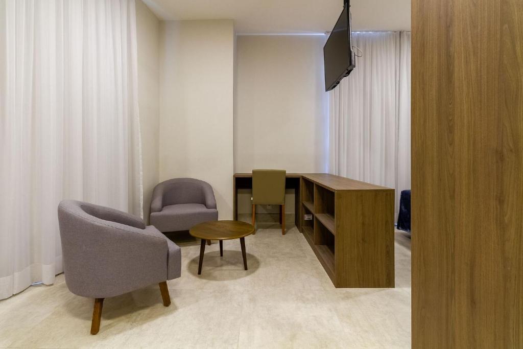  Housi Jacques Pilon Residence
