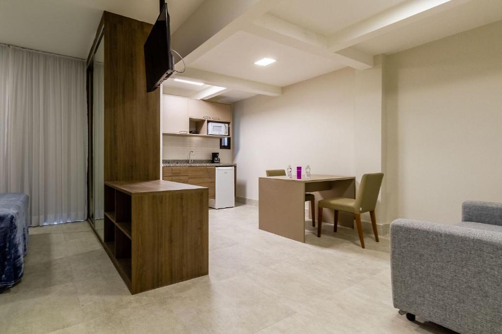  Housi Jacques Pilon Residence