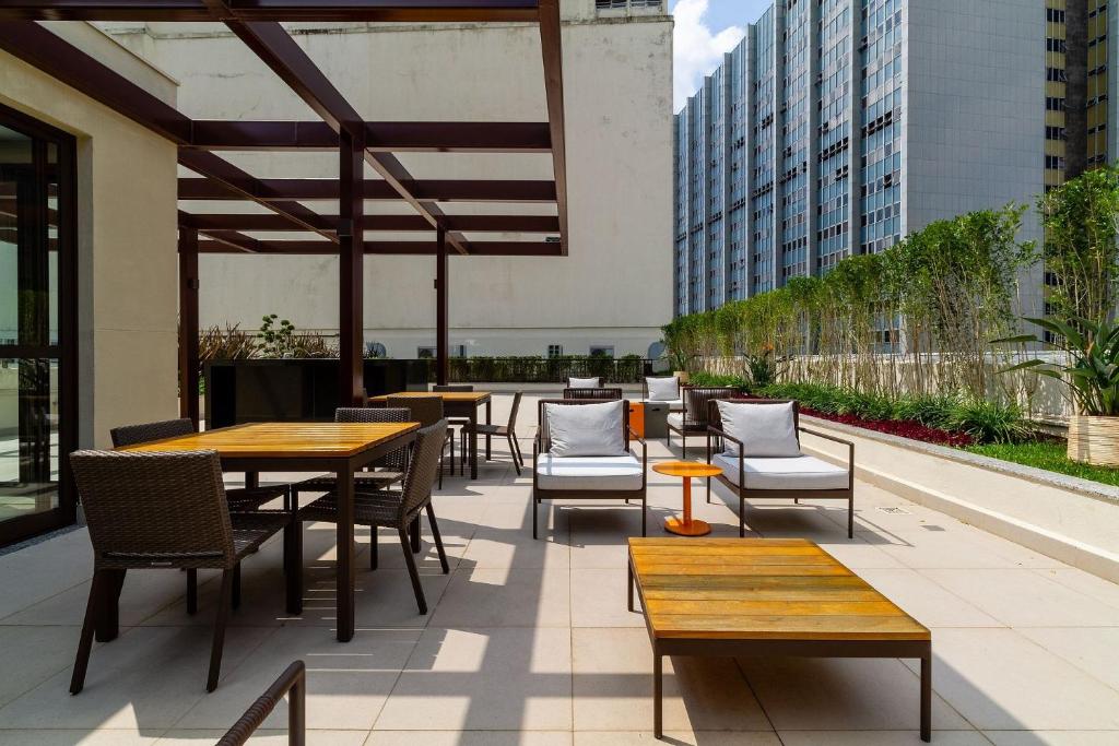  Housi Jacques Pilon Residence