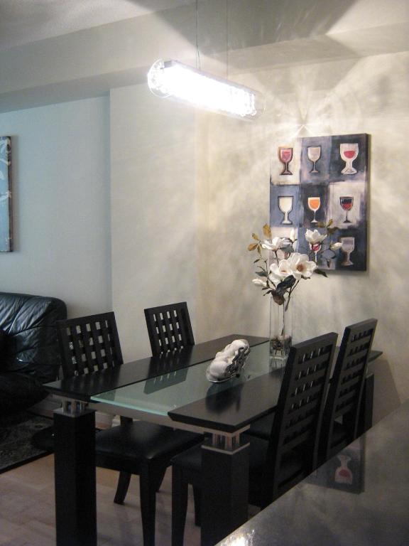 Yonge Suites Furnished Apartments - Apartamento De Un Dormitorio
