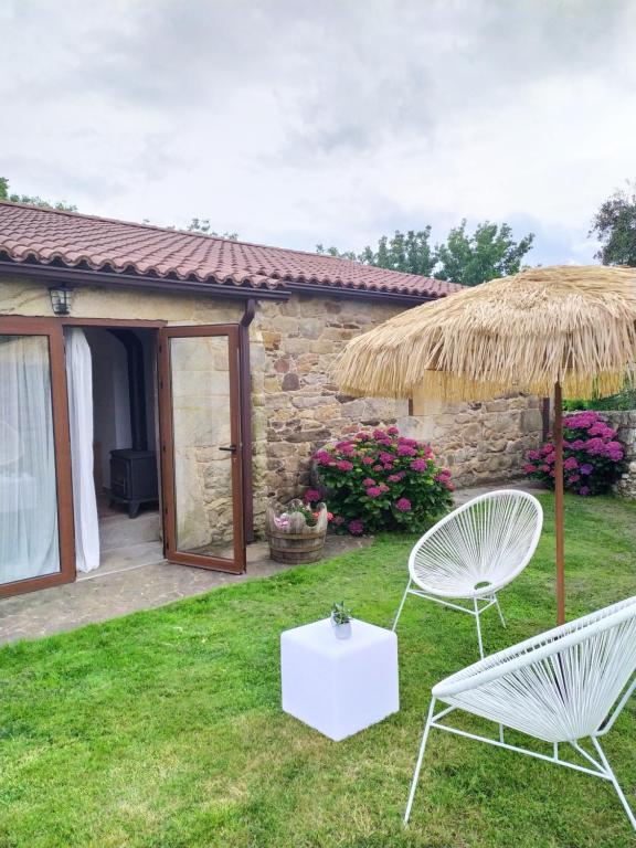 Vonkajšia záhrada v ubytovaní REMANSO DE TRASFONTAO "Casa do Campo"