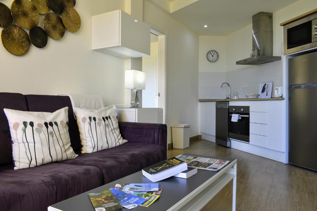 TORREMOLINOS Deluxe Apartment, Torremolinos – Updated 2023 Prices
