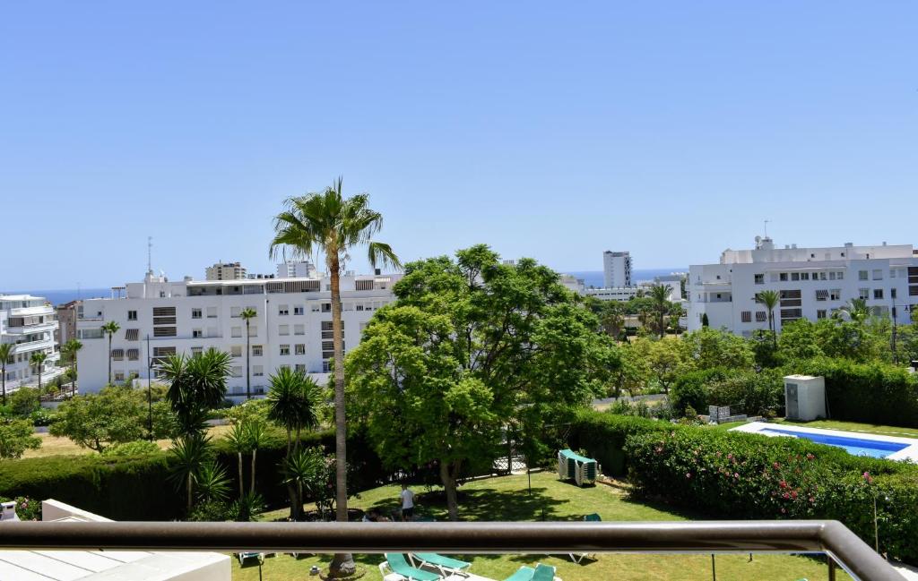 TORREMOLINOS Deluxe Apartment, Torremolinos – Updated 2023 Prices