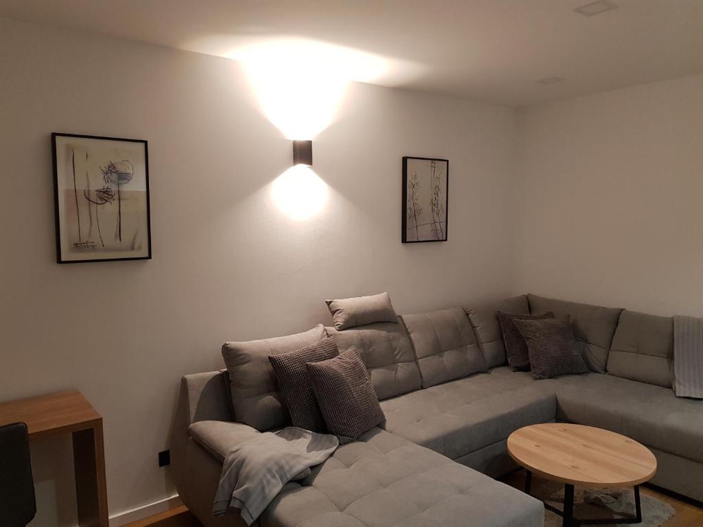 Część wypoczynkowa w obiekcie MarSim Lux apartman Zagreb