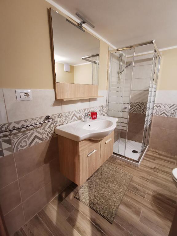 Kúpeľňa v ubytovaní Casa Curnet