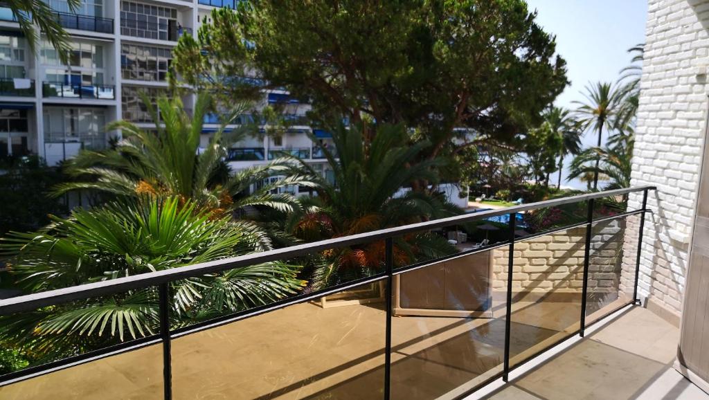 Balkon atau teras di Skol 320C by Completely Marbella