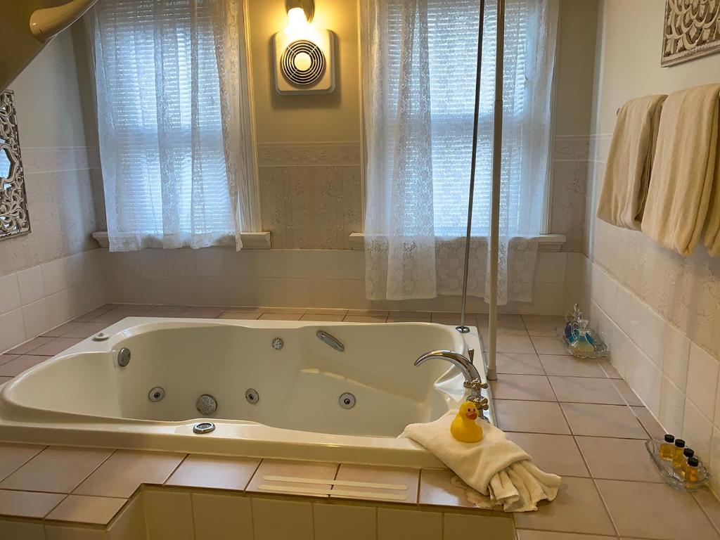 Haterleigh Heritage Inn - King Suite Con Baño De Spa