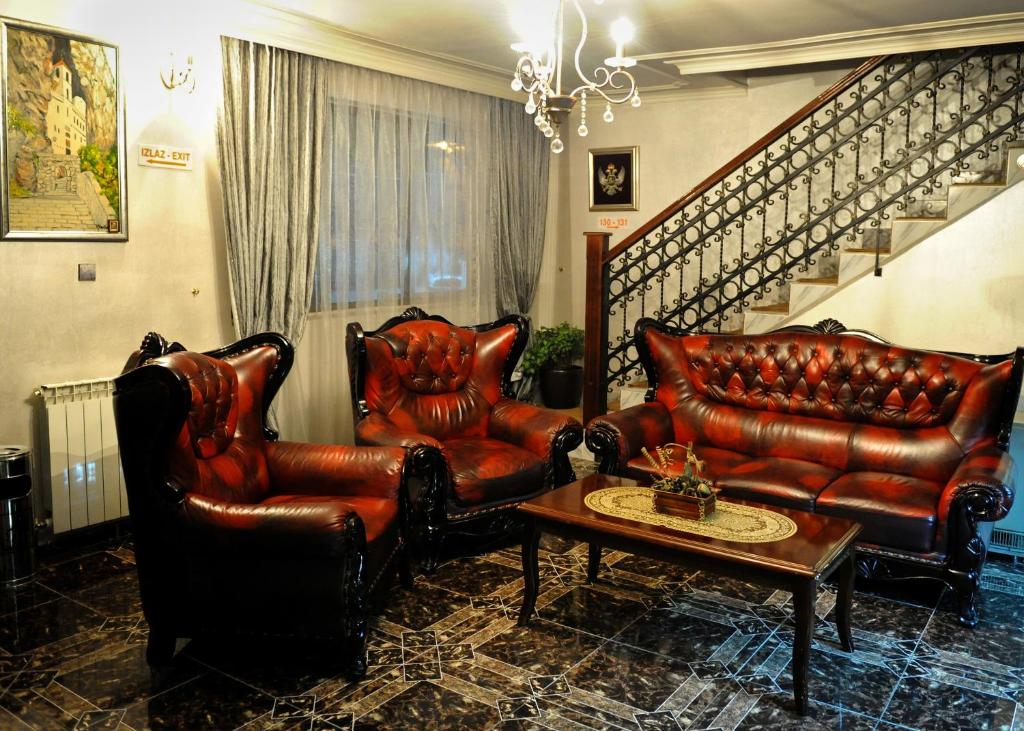 Ruang duduk di Hotel Evropa
