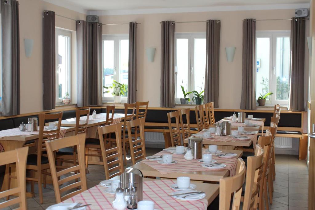 Restaurace v ubytování Hotel Alex