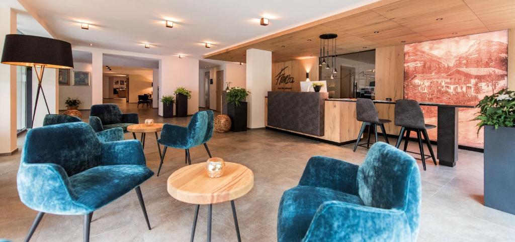 Hotel Fronza - your hike & mountain home