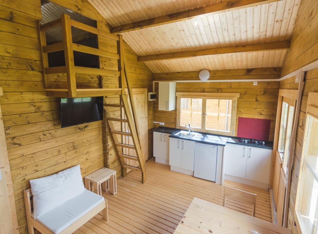 Fotografie z fotogalerie ubytování Albergue Restaurante de Artieda v destinaci Artieda
