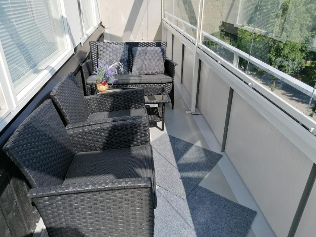 Posezení v ubytování City centre apartment Siilinjärvi