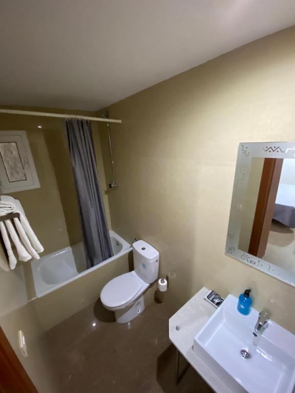 Koupelna v ubytování Hostal Drassanes