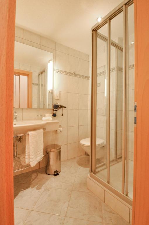 Koupelna v ubytování Haus Shangri-La
