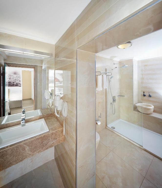 Lalila Blue Suites - 家庭房