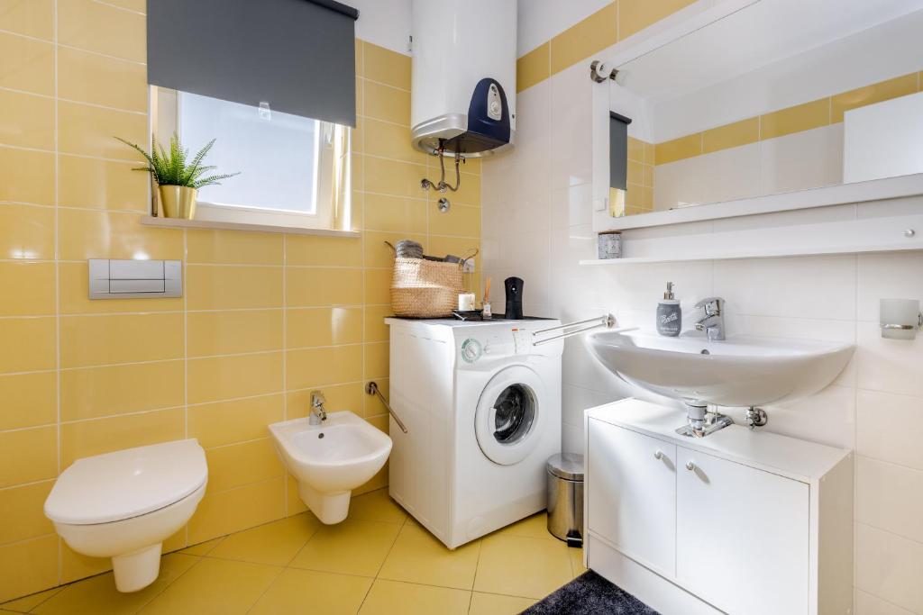 Kúpeľňa v ubytovaní Apartment Cami -Stylish apartment with a beautiful seaview
