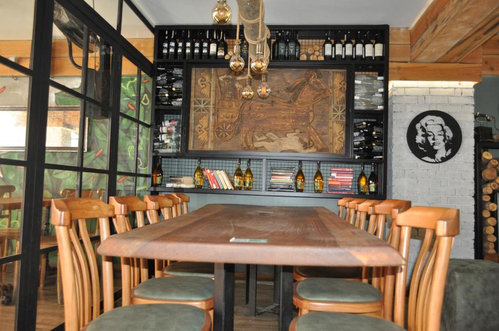 Posezení v ubytování Barkod Otel