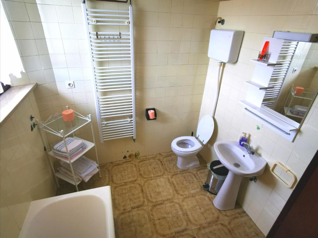Koupelna v ubytování Dašek apartment, near sea&centre