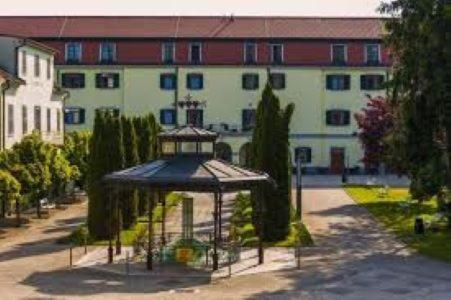 Zahrada ubytování Apartma na hüti