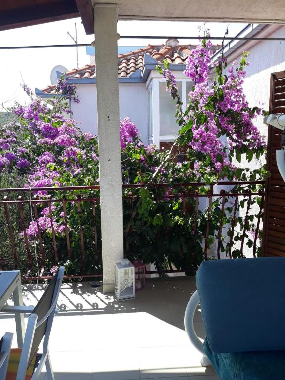 Balkón nebo terasa v ubytování Apartments Anita