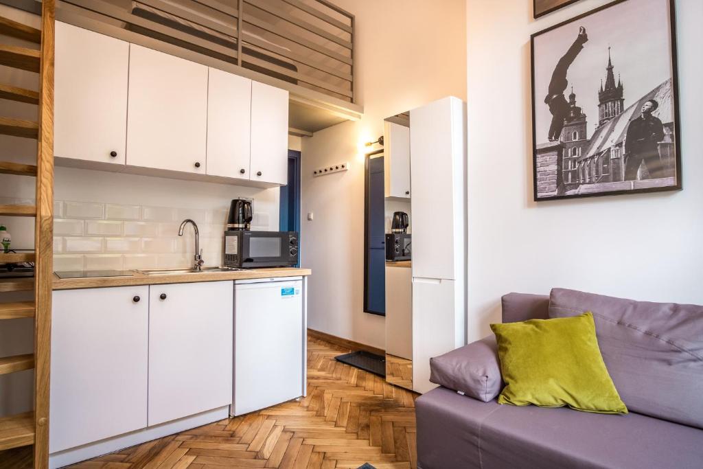 Kuchyňa alebo kuchynka v ubytovaní Tower Street Apartments